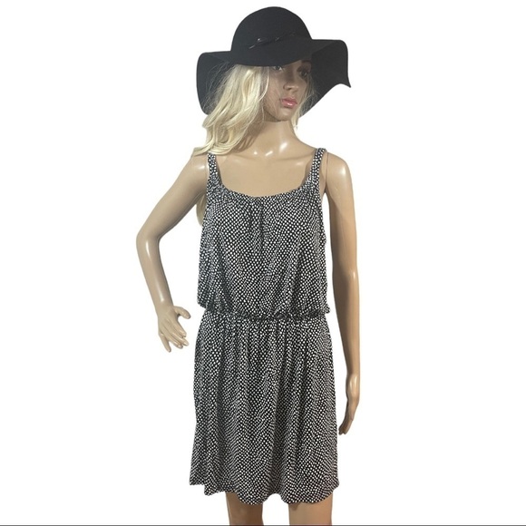 Loft black and white dress - Picture 2 of 10